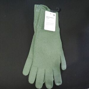 NWT Lululemon Warm Revelation Gloves Sz L UNISEX Grey Ecalyptus